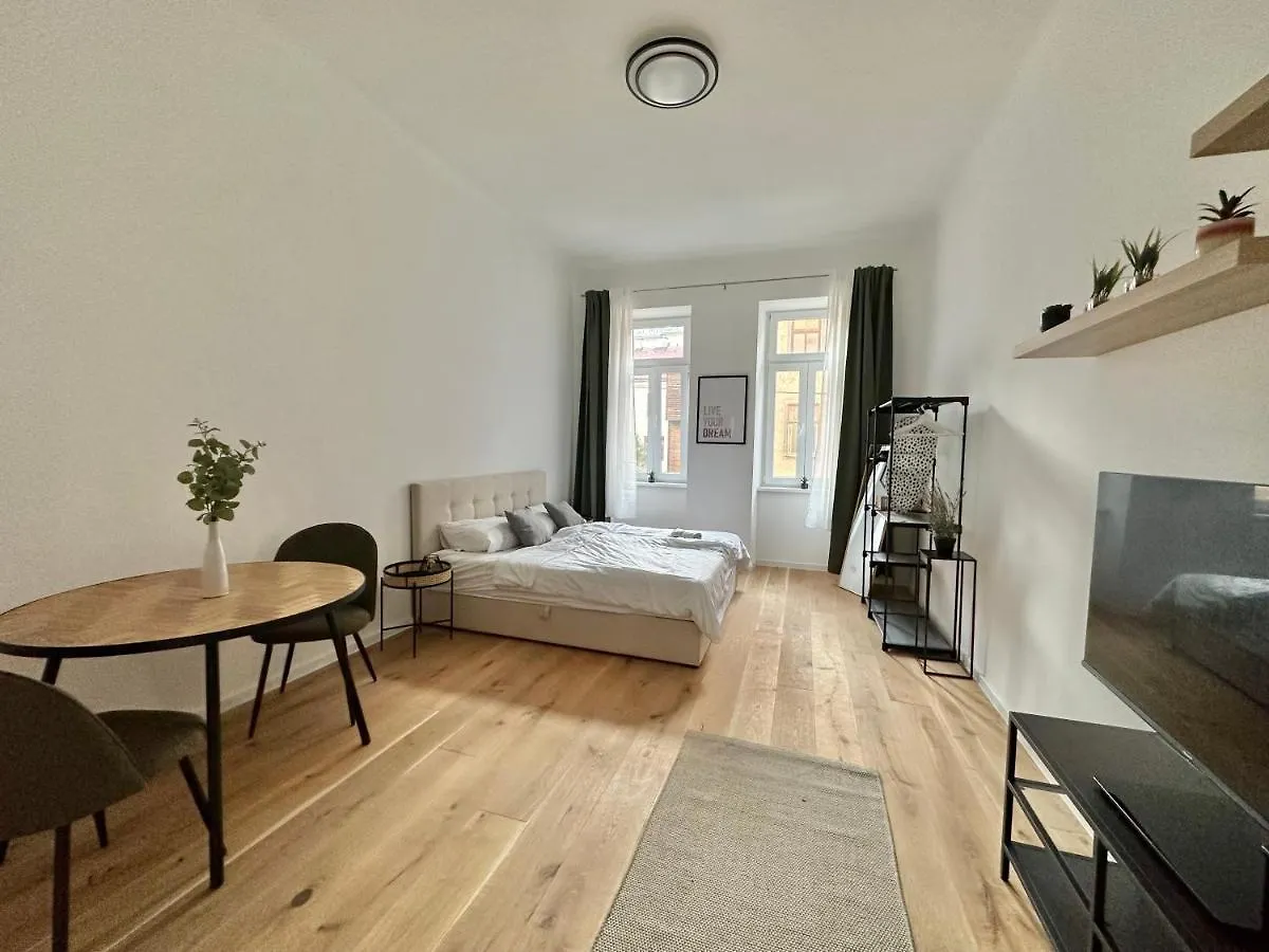 Feelhome-Margareten-2 Gaste-Wifi-Smarttv Viena