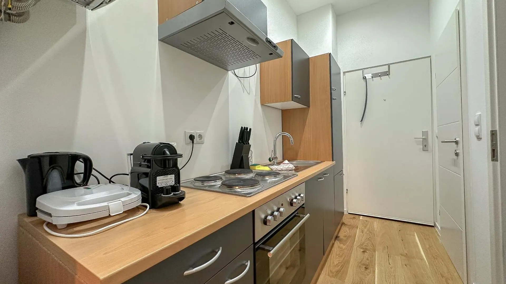 Feelhome-Margareten-2 Gaste-Wifi-Smarttv Viena 0*,  Austria